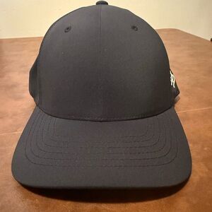 Branded Bills Bare Flexfit Performance Fitted Hat (L/XL)